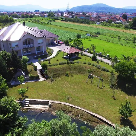 Villa Pegas *